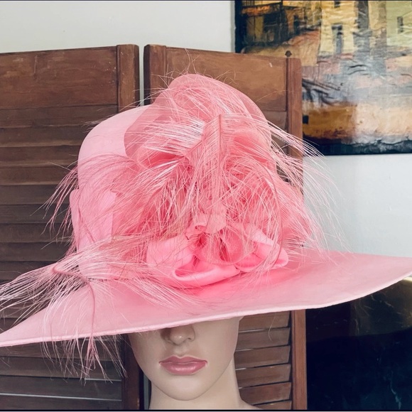 Suzanne Couture Millinery Coral Silk Custom Made wide-brimmed Hat 24 Feather Ac. - Picture 3 of 15